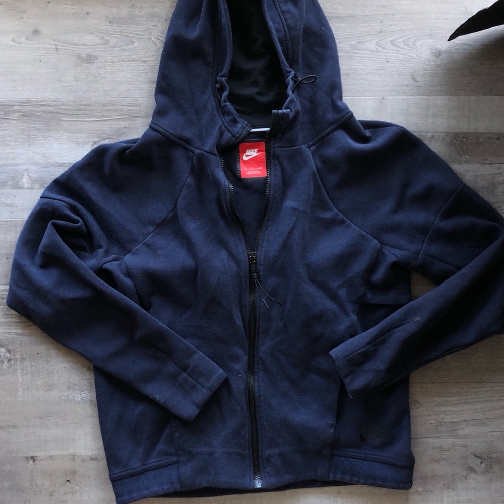 Navy Nike Tech Fleece